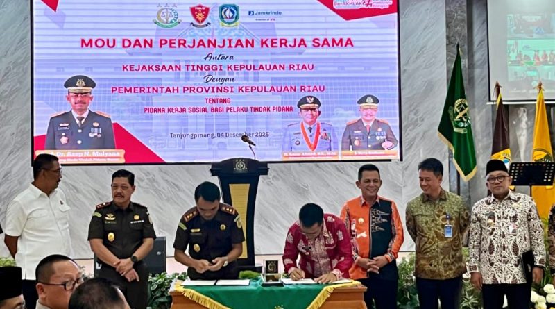 Pemkab Anambas dan Kejari Sepakat Terapkan Pidana Kerja Sosial Sesuai KUHP Baru Pemkab Anambas dan Kejari Sepakat Terapkan Pidana Kerja Sosial Sesuai KUHP Baru