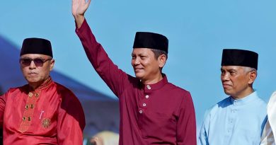 Wabup Anambas Semangati Kafilah di Pawai Ta’aruf MTQ Kepri