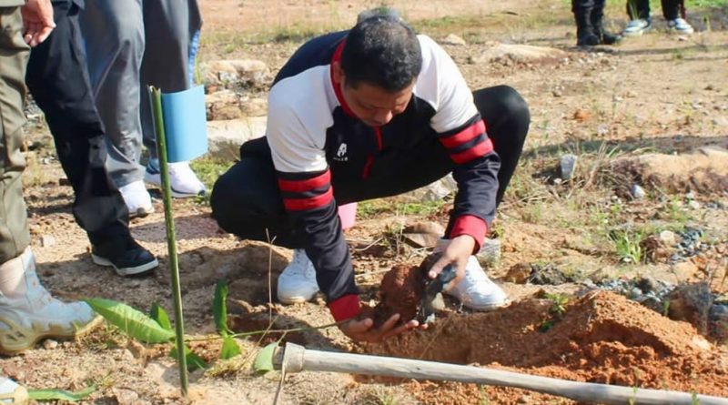 Sekda Sahtiar: Pemerintah Harus Jadi Teladan Lingkungan Sekda Sahtiar: Pemerintah Harus Jadi Teladan Lingkungan