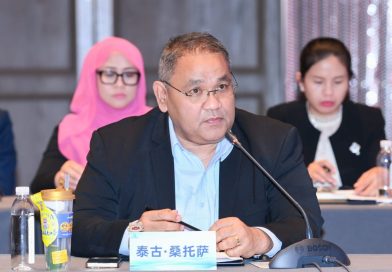 Teguh Santosa: Narasi Asia Tak Boleh Dikendalikan Algoritma Teguh Santosa: Narasi Asia Tak Boleh Dikendalikan Algoritma