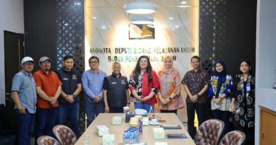 PWI Kepri Matangkan UKW Akbar, Gandeng BP Batam Perkuat Kompetensi Wartawan PWI Kepri Matangkan UKW Akbar, Gandeng BP Batam Perkuat Kompetensi Wartawan