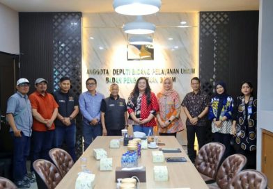 PWI Kepri Matangkan UKW Akbar, Gandeng BP Batam Perkuat Kompetensi Wartawan PWI Kepri Matangkan UKW Akbar, Gandeng BP Batam Perkuat Kompetensi Wartawan